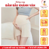 Quần đùi bầu mặc váy Khánh Vân